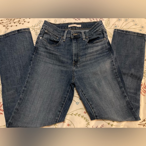 Levi’s 724 High Rise Straight jeans • Size 27/4 R • NWOT • new, never worn - Picture 2 of 7